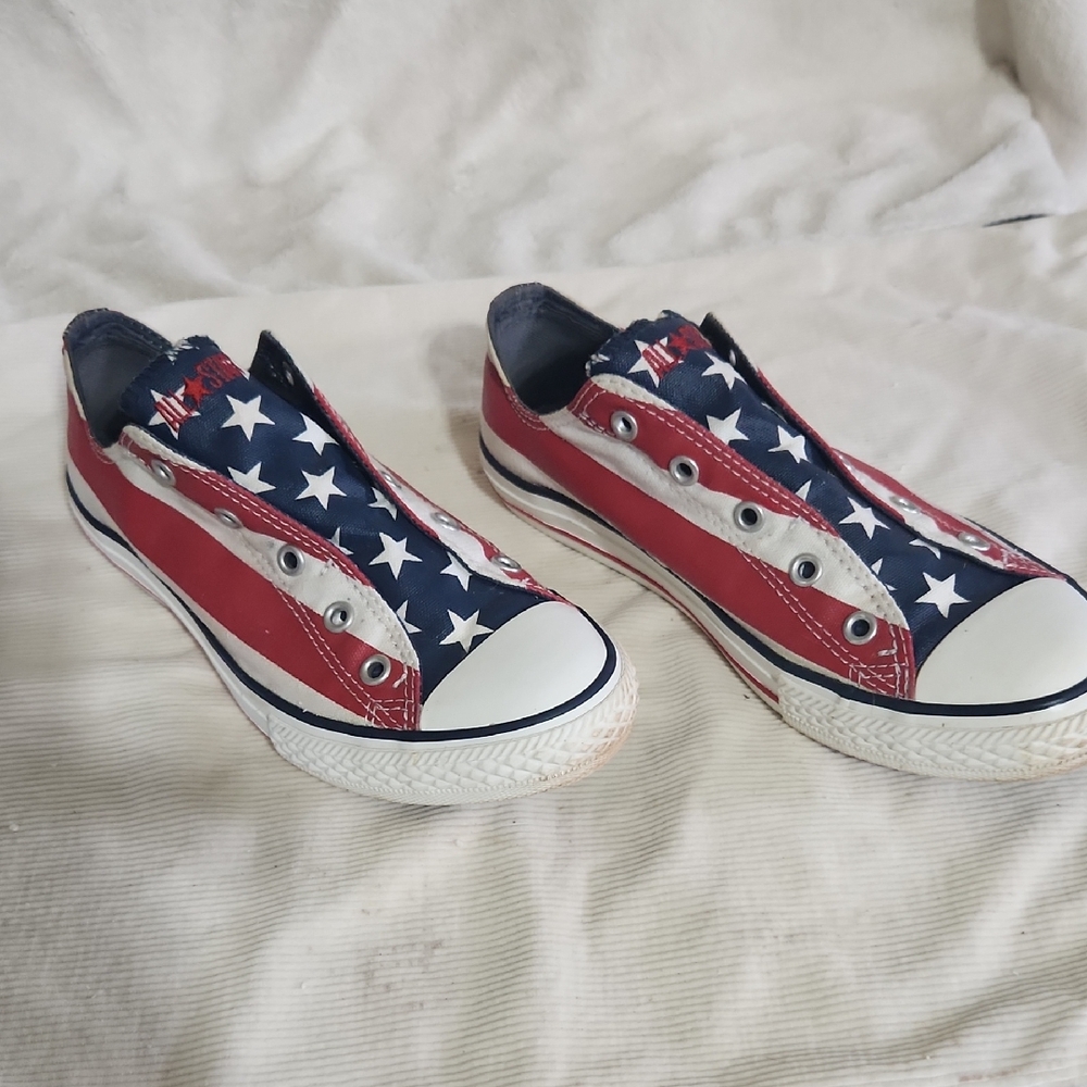 Converse Red and White High-Top Sneakers with Classic Design